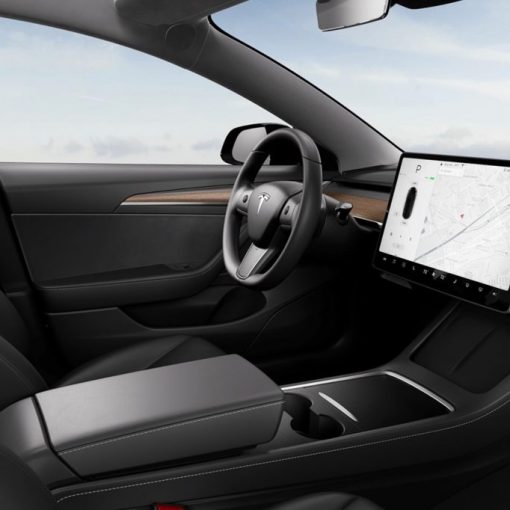 Обновленная Tesla Model 3