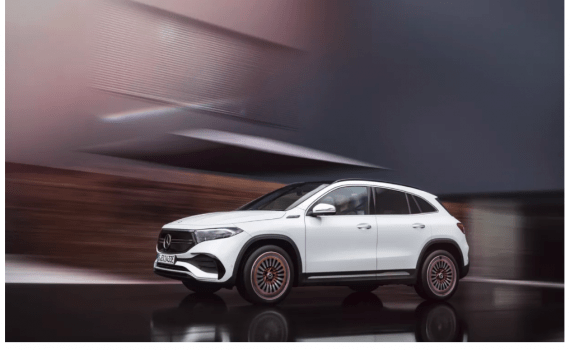 Электрический кроссовер Mercedes-Benz EQA