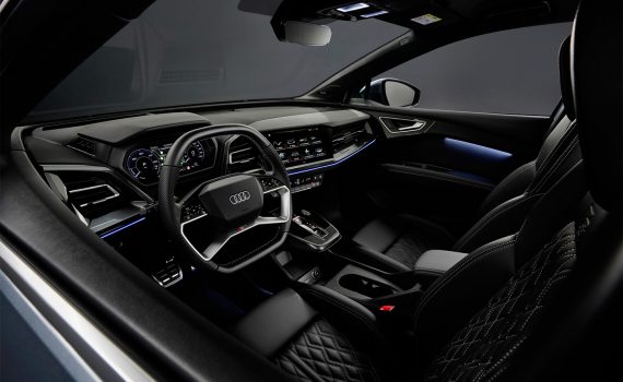 Анонс кроссовера Audi Q4 e-tron